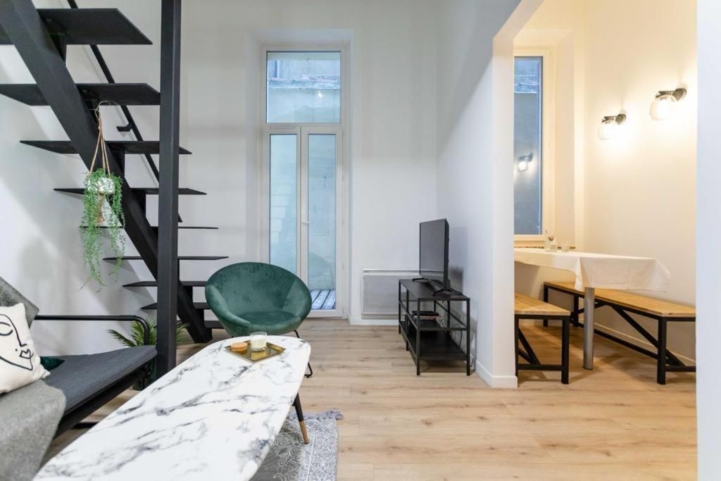 Grand T4 Avec 3Sdb - Quartier Joliette - Ideal Familles Et Groupes Marseille Bagian luar foto